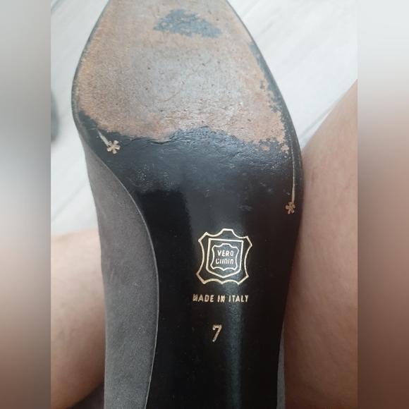 Vintage Donna Karan booties - Picture 3 of 6